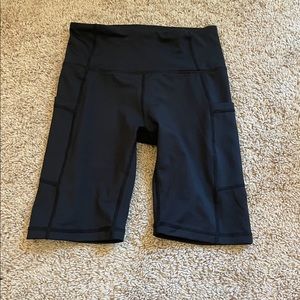 black biker shorts